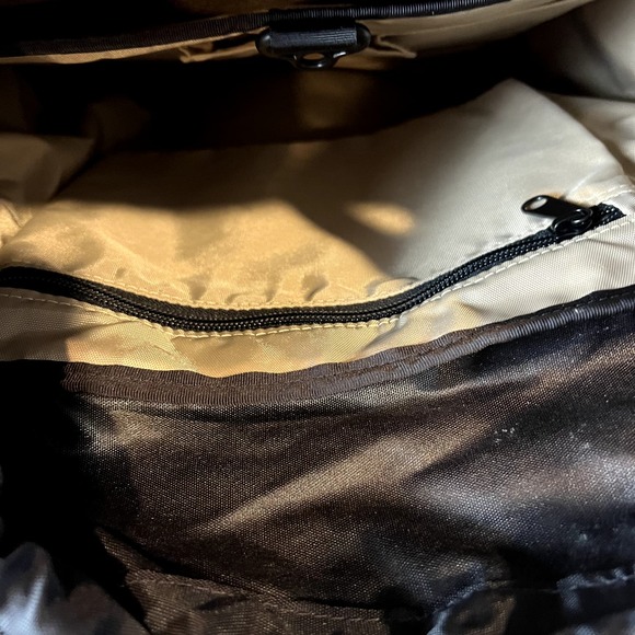 Gobi getaway hiking backpack graphite made in colorado - Picture 8 of 10